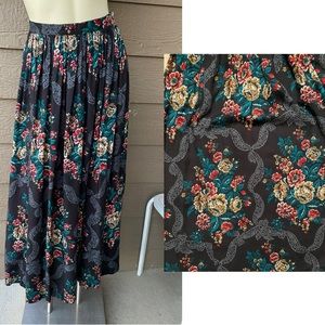Leslie Lucks vintage floral print gathered maxi skirt, high waist skirt, size 4